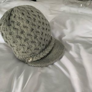 Calvin Klein Knit Brimmed Hat